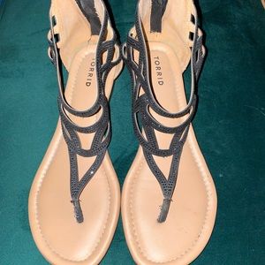 TORRID thong sandals black with rhinestones